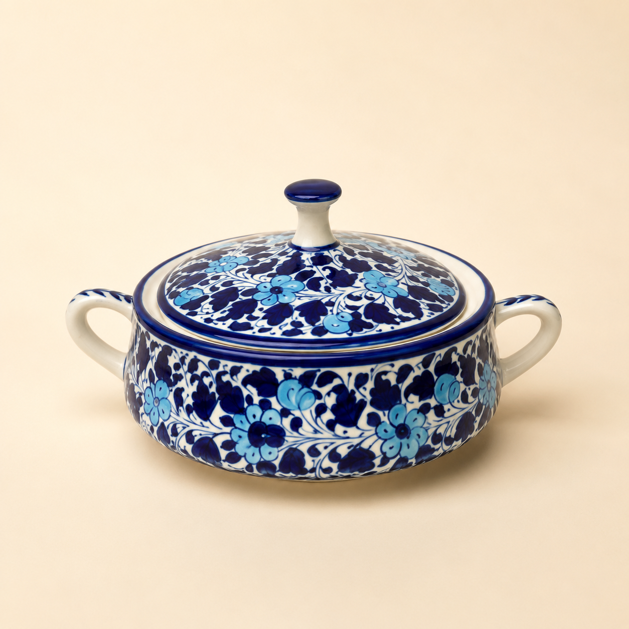 Light Serina Blue Covered Pot – Hand-Painted Ceramic Blue Pottery Serving Pot